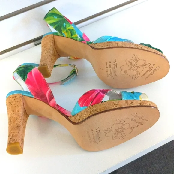 Beverly Feldman Shoes - Picture 6 of 6